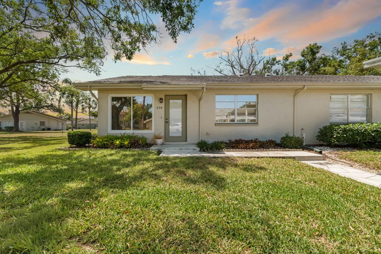 330 GLOUCESTER BLVD, SUN CITY CENTER, FL, 33573