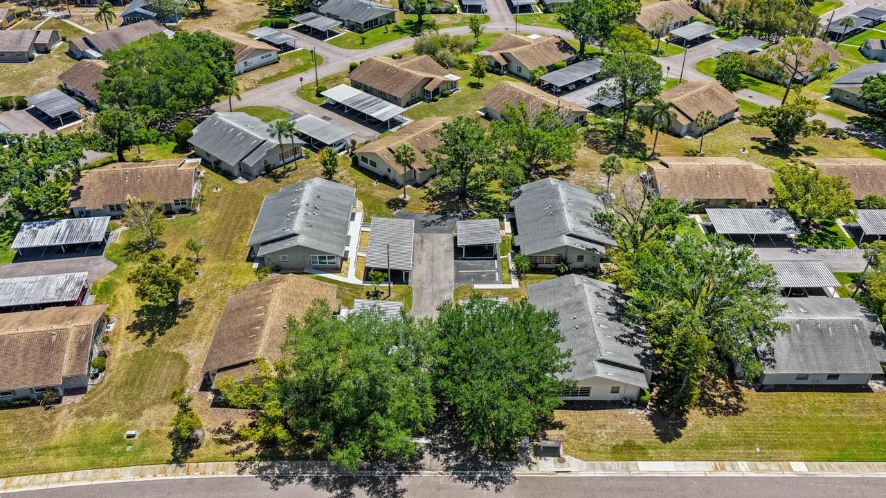 330 GLOUCESTER BLVD, SUN CITY CENTER, FL, 33573