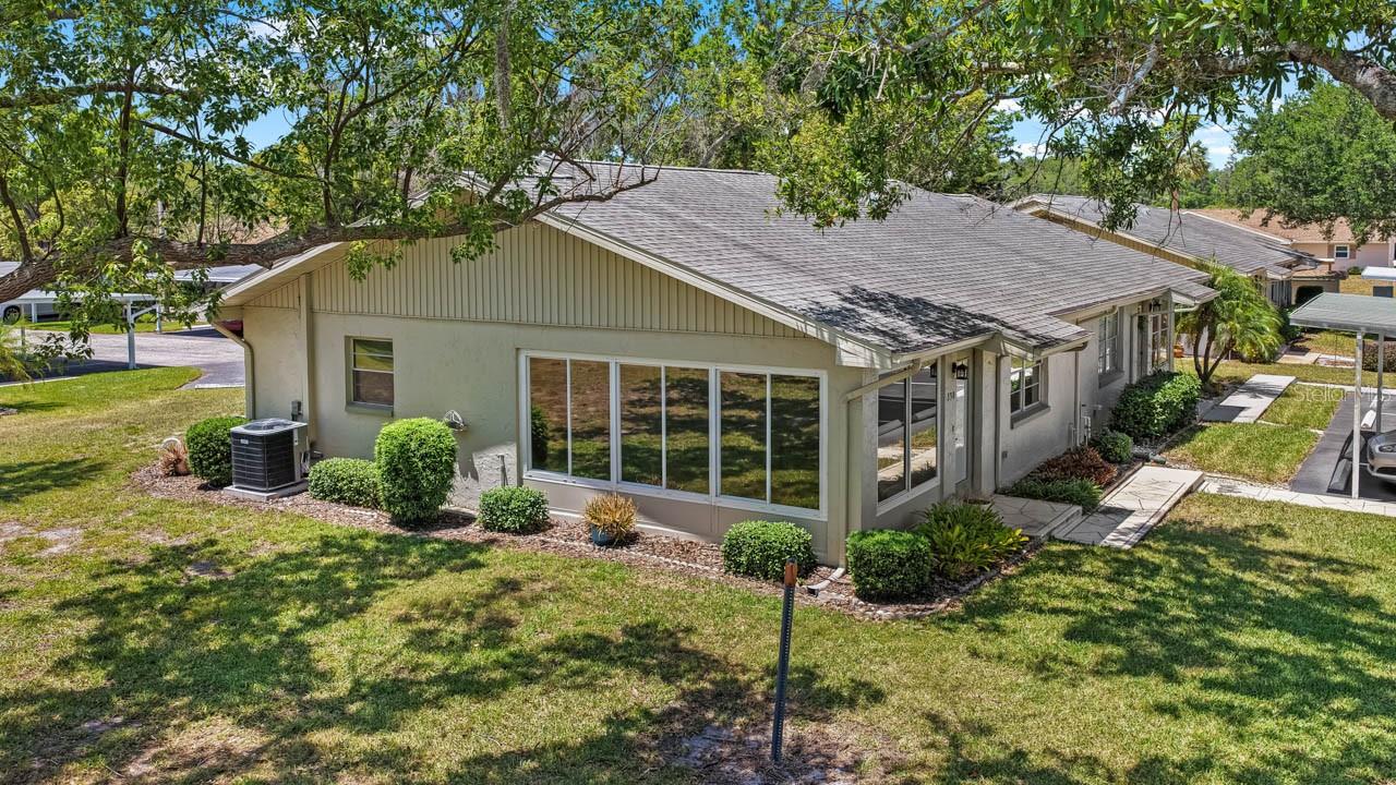 330 GLOUCESTER BLVD, SUN CITY CENTER, FL, 33573