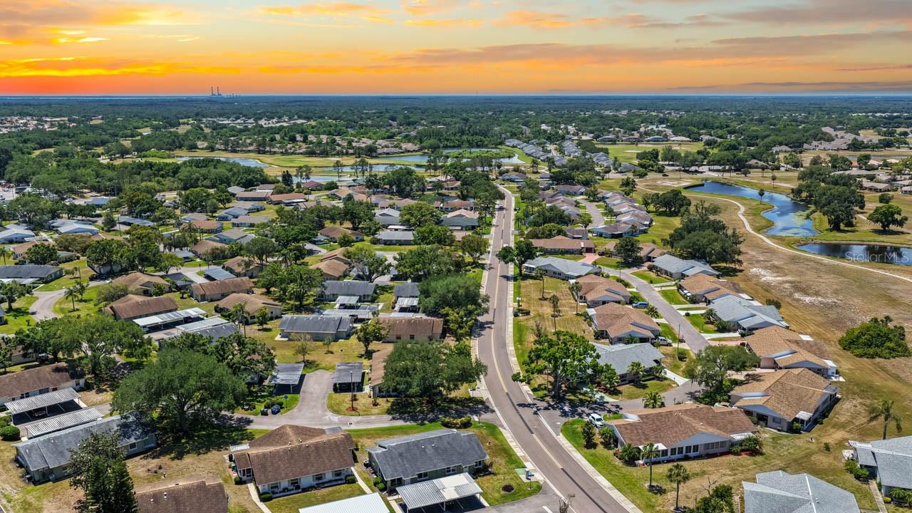 330 GLOUCESTER BLVD, SUN CITY CENTER, FL, 33573