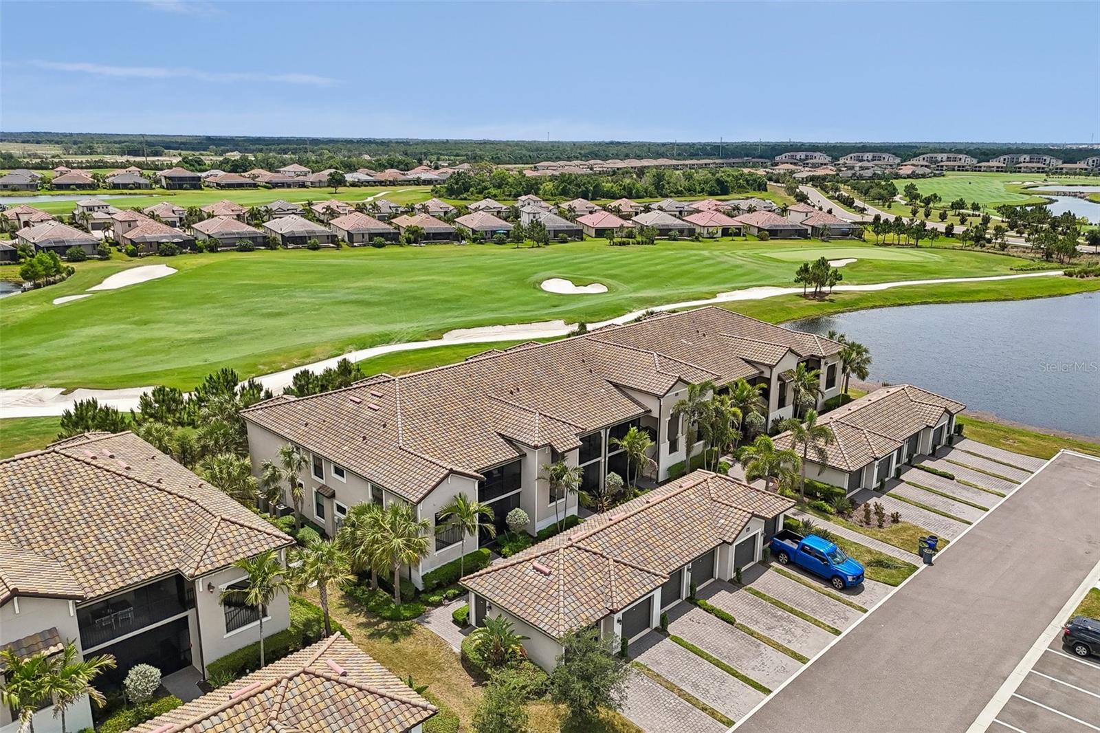 5721 PALMER CIR #101, LAKEWOOD RANCH, FL, 34211