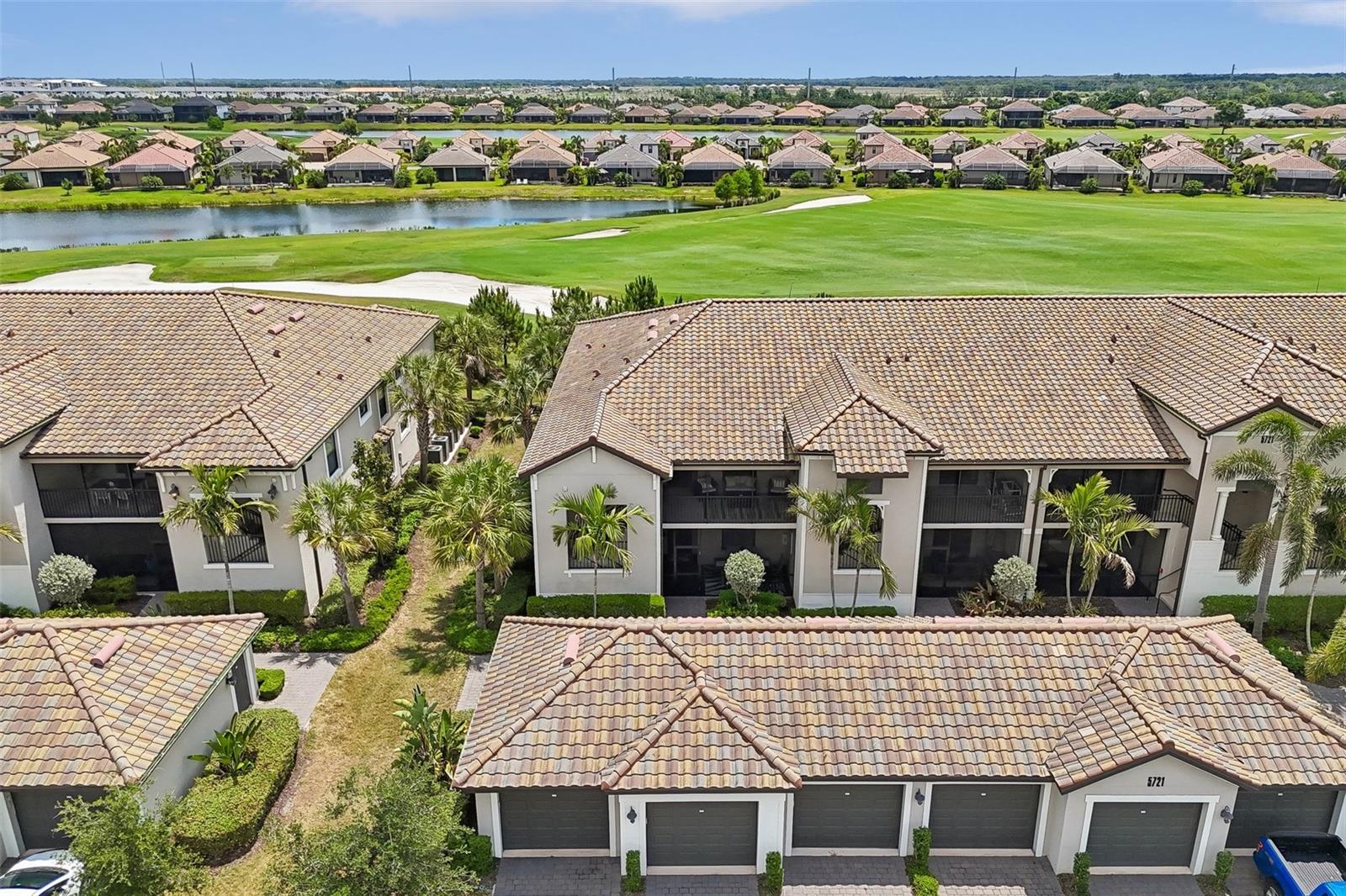 5721 PALMER CIR #101, LAKEWOOD RANCH, FL, 34211