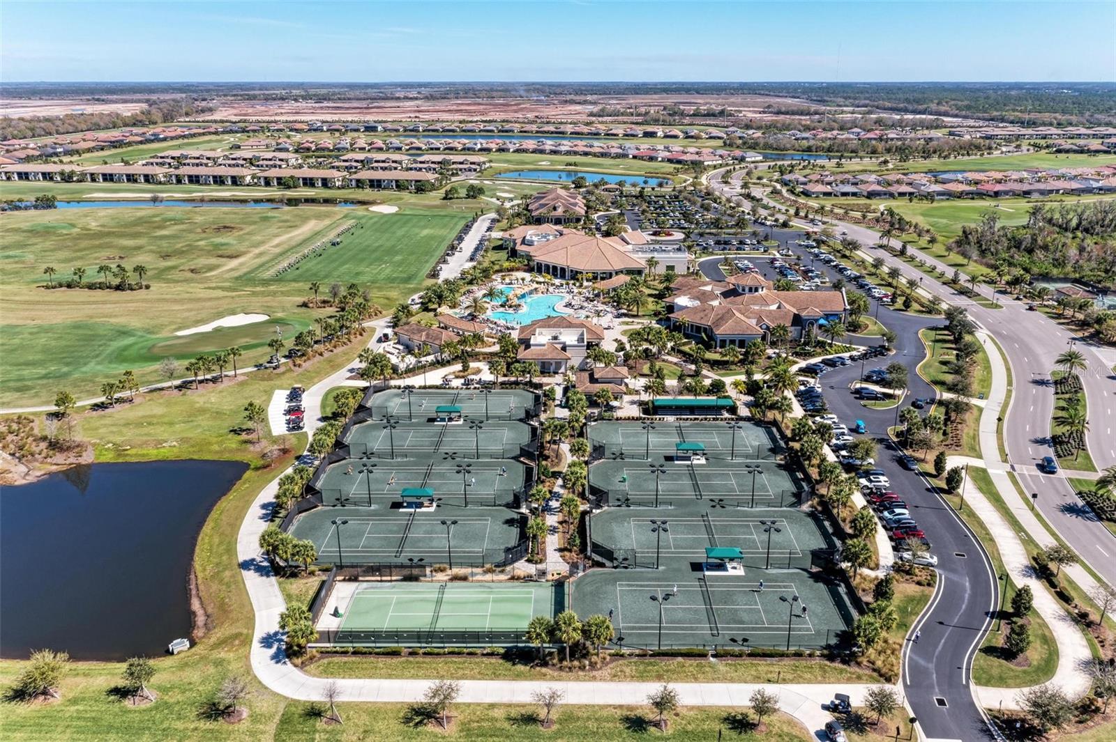 5721 PALMER CIR #101, LAKEWOOD RANCH, FL, 34211