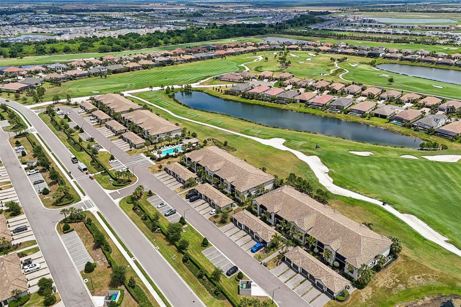 5721 PALMER CIR #101, LAKEWOOD RANCH, FL, 34211