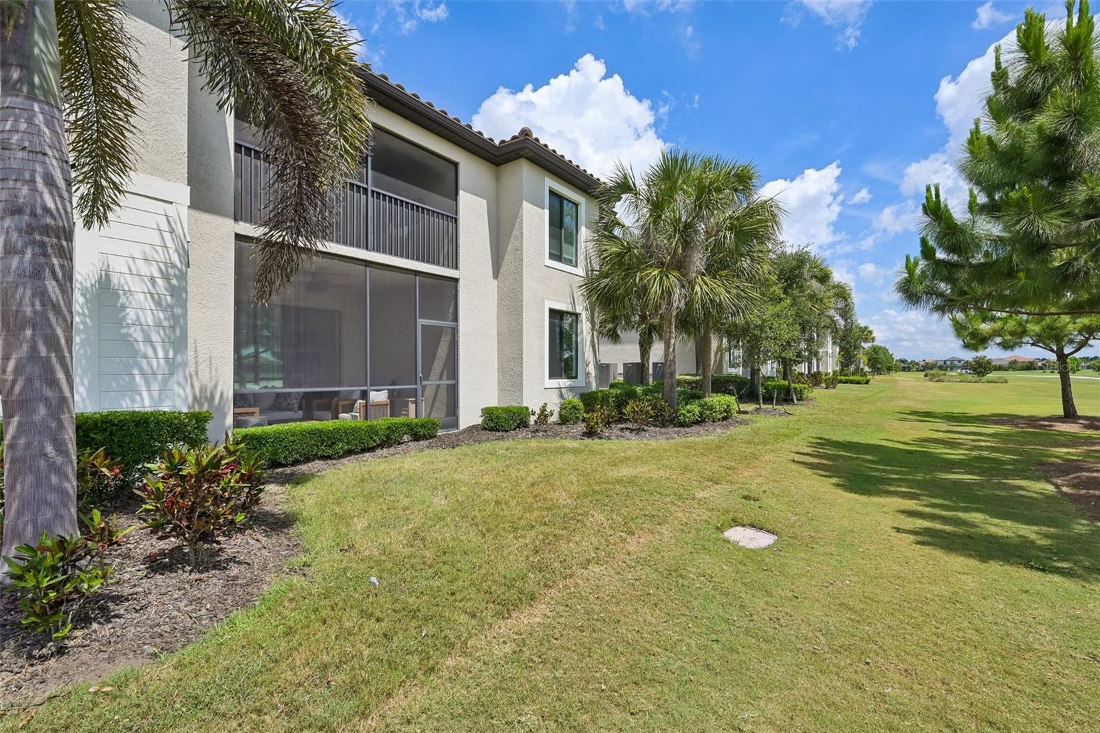 5721 PALMER CIR #101, LAKEWOOD RANCH, FL, 34211