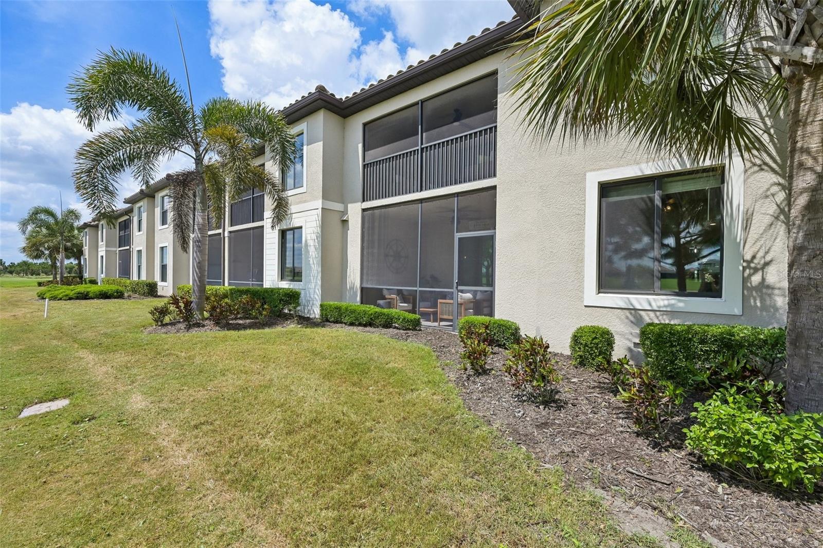 5721 PALMER CIR #101, LAKEWOOD RANCH, FL, 34211
