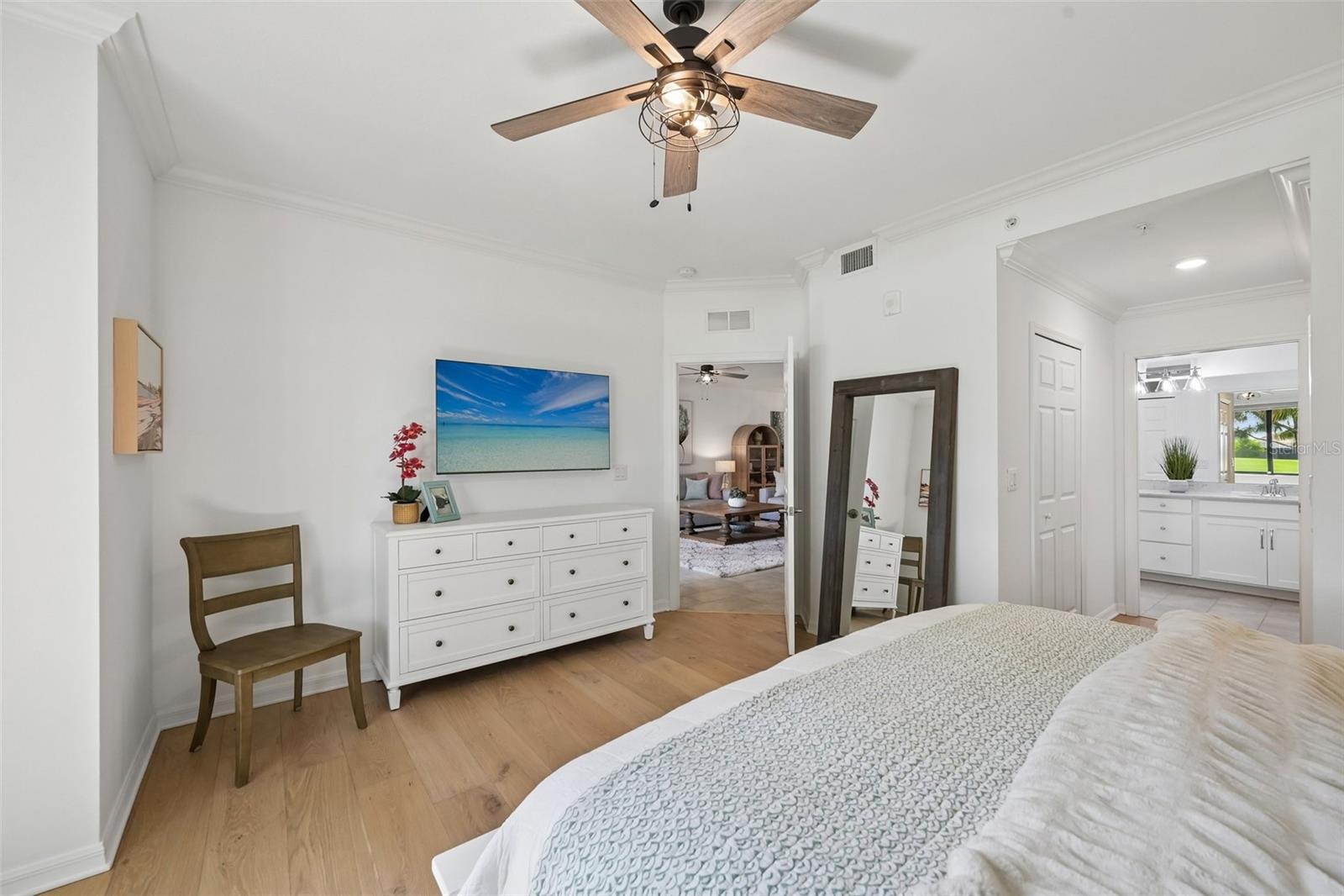 5721 PALMER CIR #101, LAKEWOOD RANCH, FL, 34211