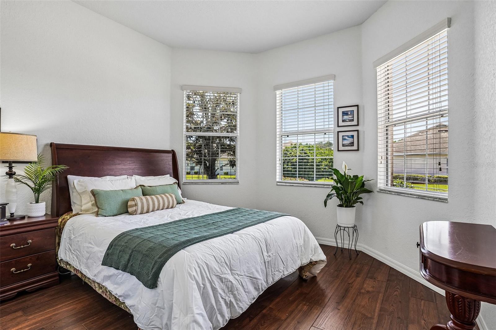 5116 NEPTUNE CIR, OXFORD, FL, 34484