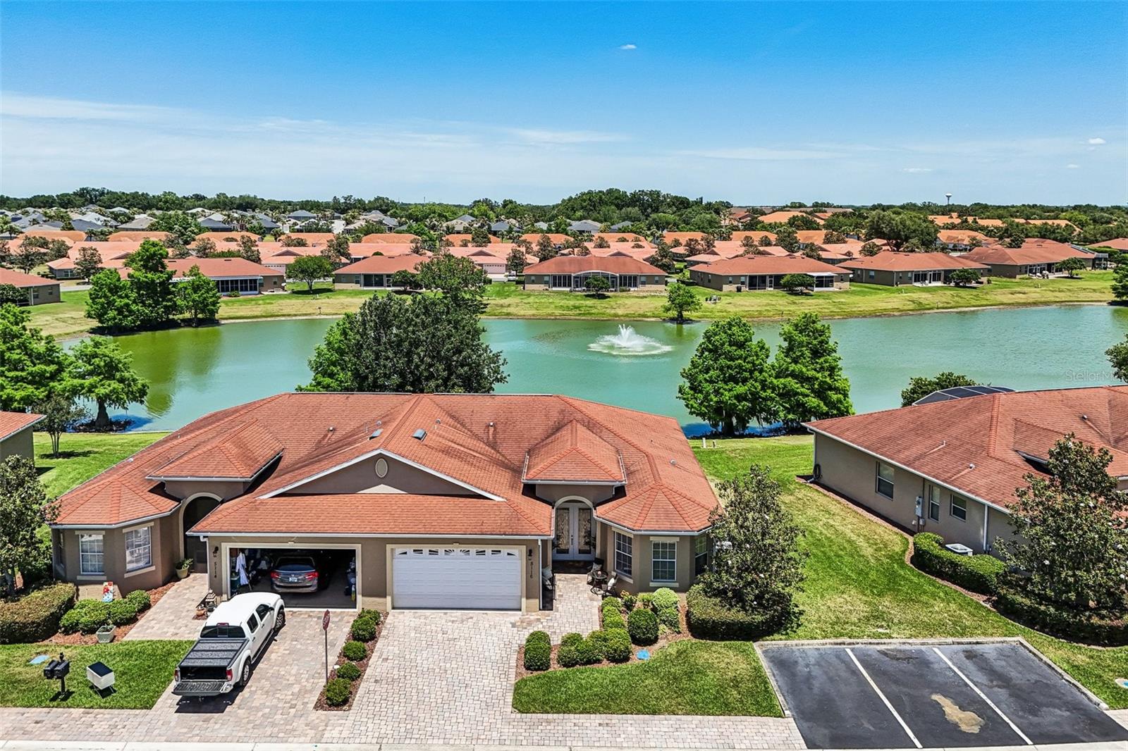 5116 NEPTUNE CIR, OXFORD, FL, 34484