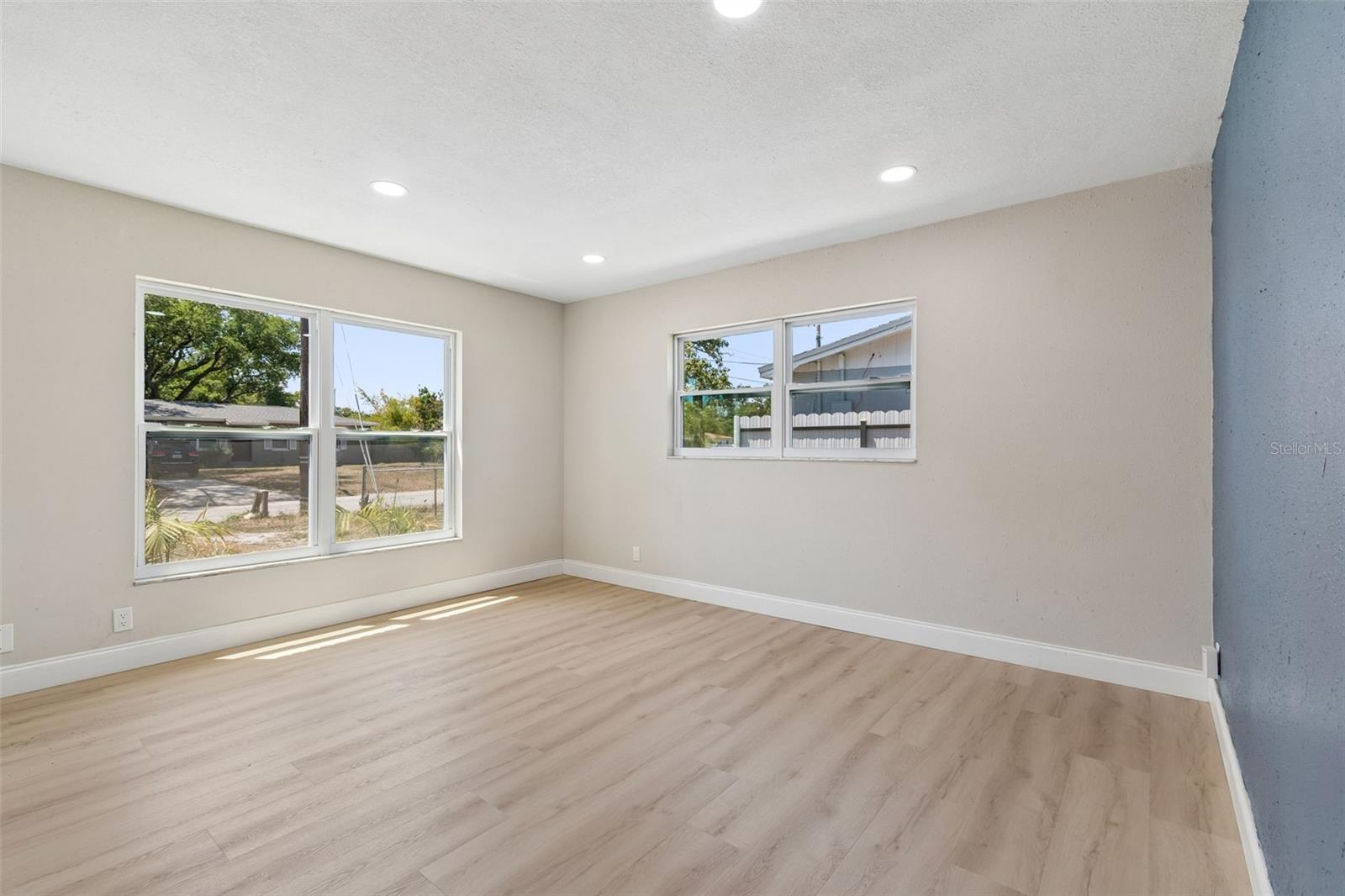 4221 EMPIRE PL, TAMPA, FL, 33610