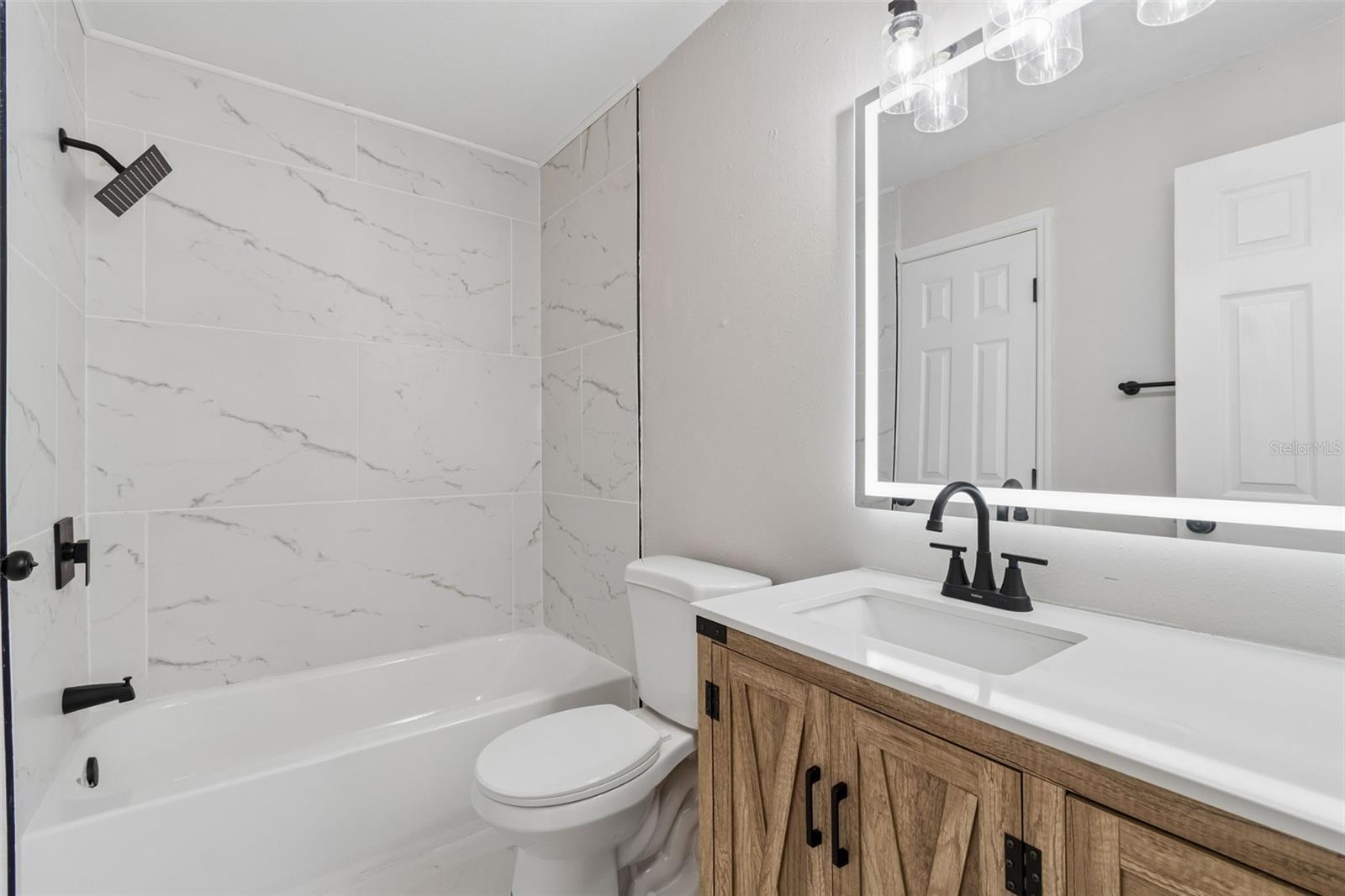 4221 EMPIRE PL, TAMPA, FL, 33610
