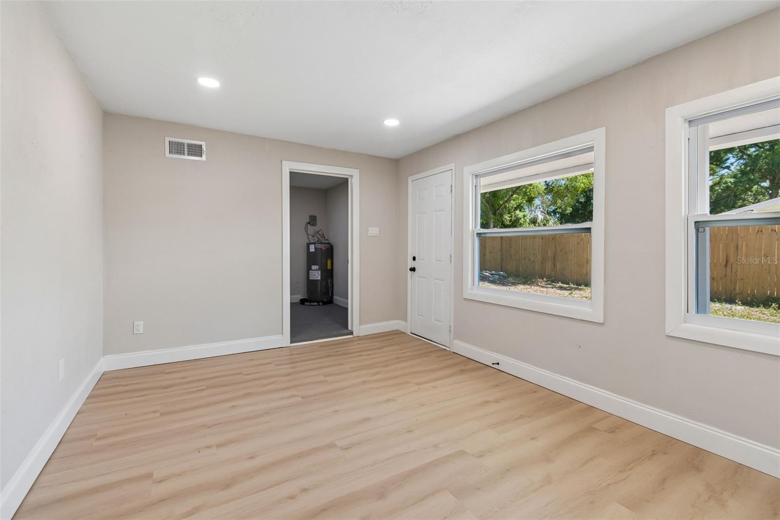 4221 EMPIRE PL, TAMPA, FL, 33610