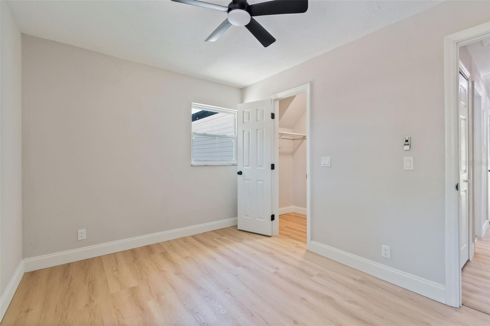4221 EMPIRE PL, TAMPA, FL, 33610