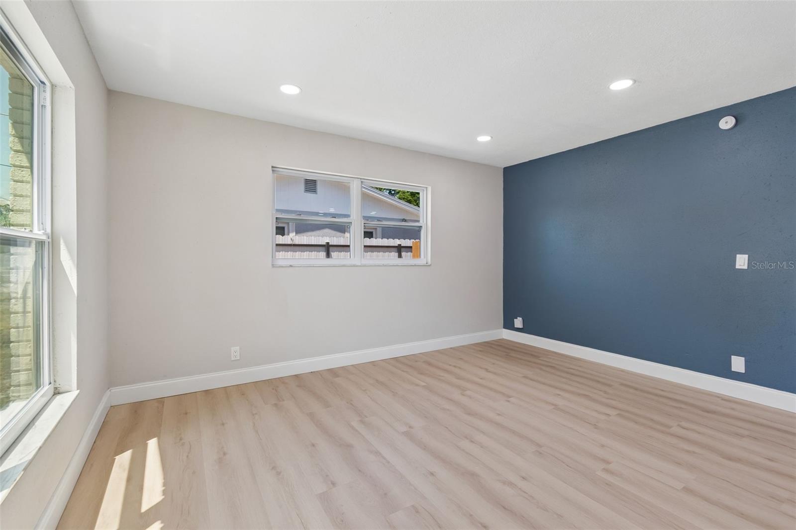 4221 EMPIRE PL, TAMPA, FL, 33610