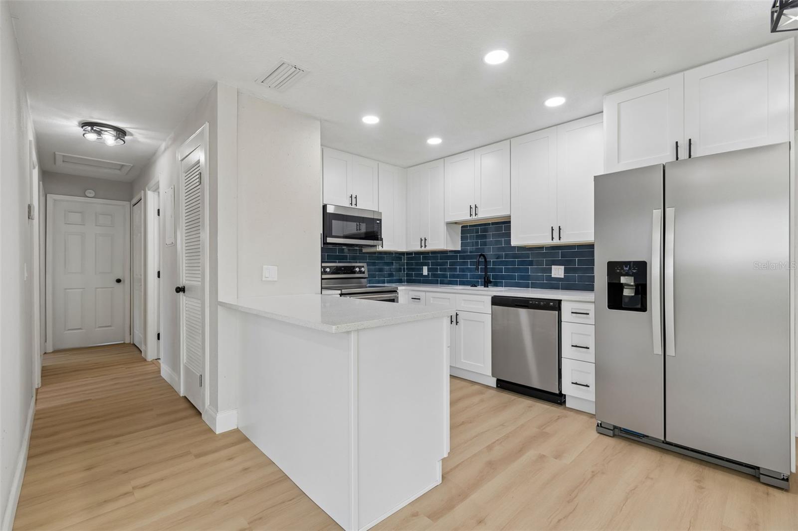 4221 EMPIRE PL, TAMPA, FL, 33610