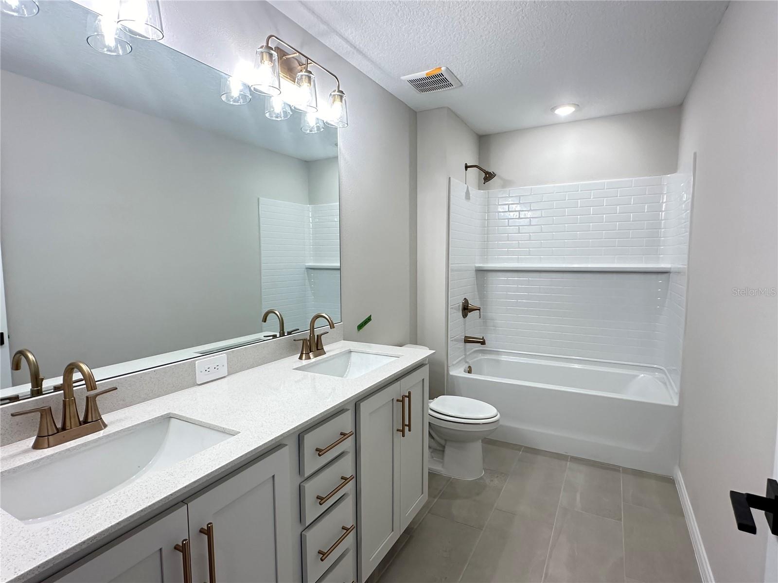 5948 FRESH FLORA DRIVE, WIMAUMA, FL, 33598