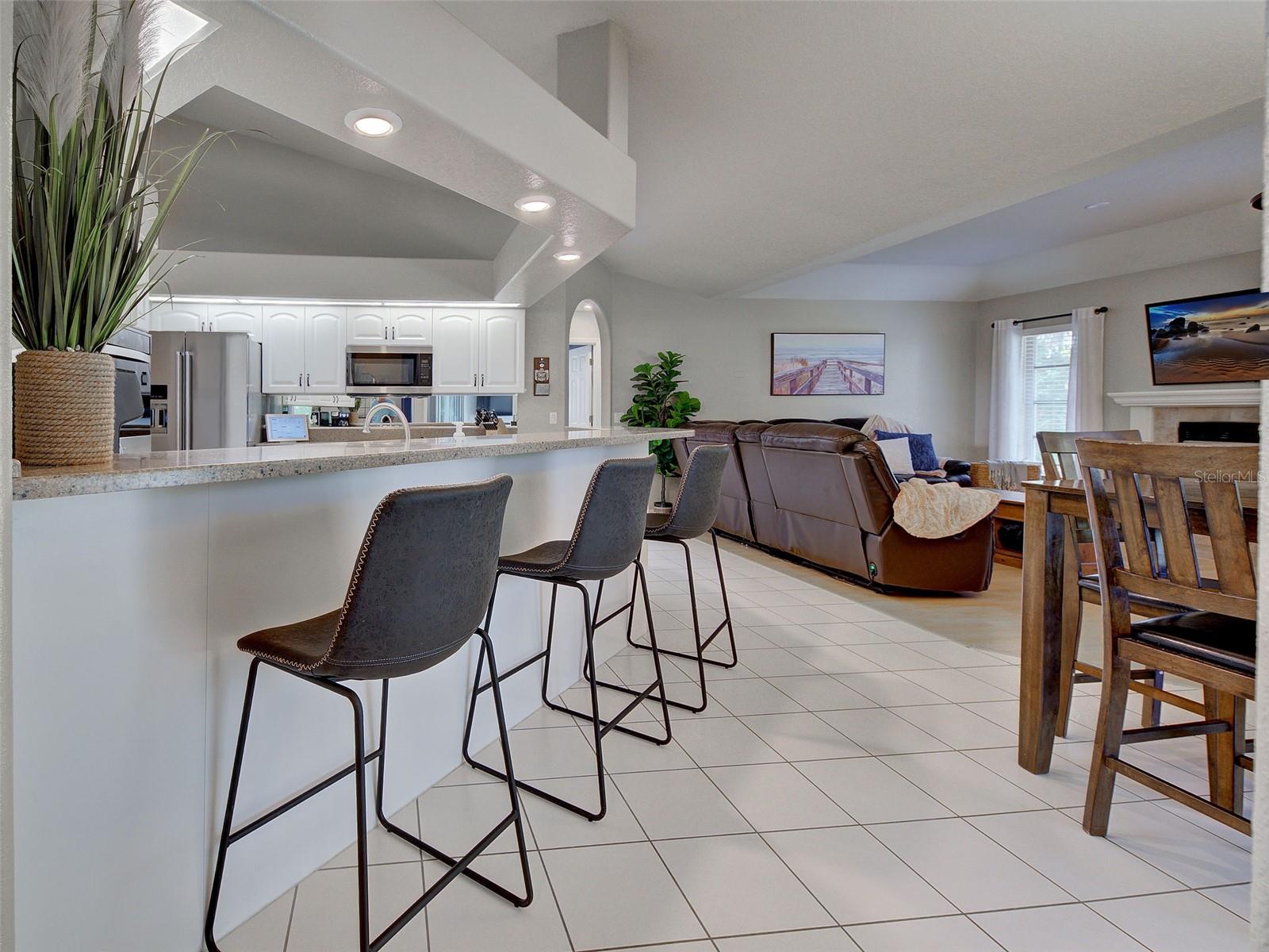 1303 E GATE DR, VENICE, FL, 34285