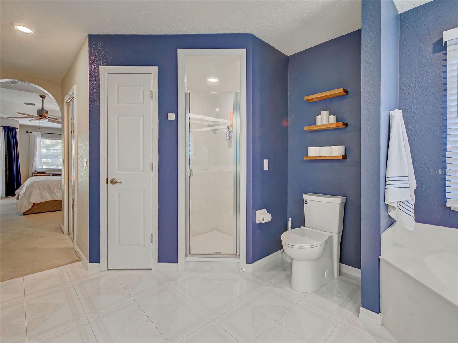 1303 E GATE DR, VENICE, FL, 34285
