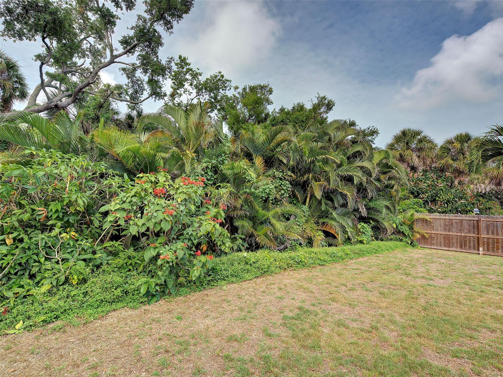 1303 E GATE DR, VENICE, FL, 34285