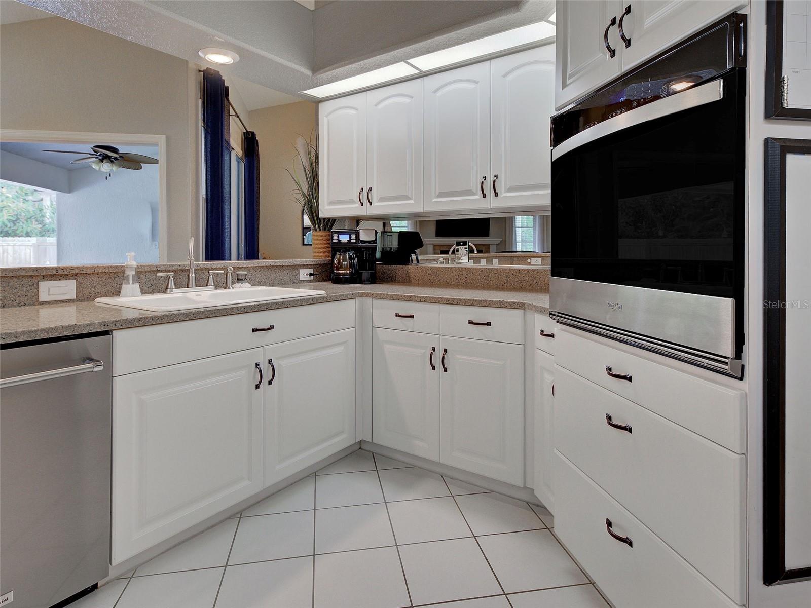 1303 E GATE DR, VENICE, FL, 34285