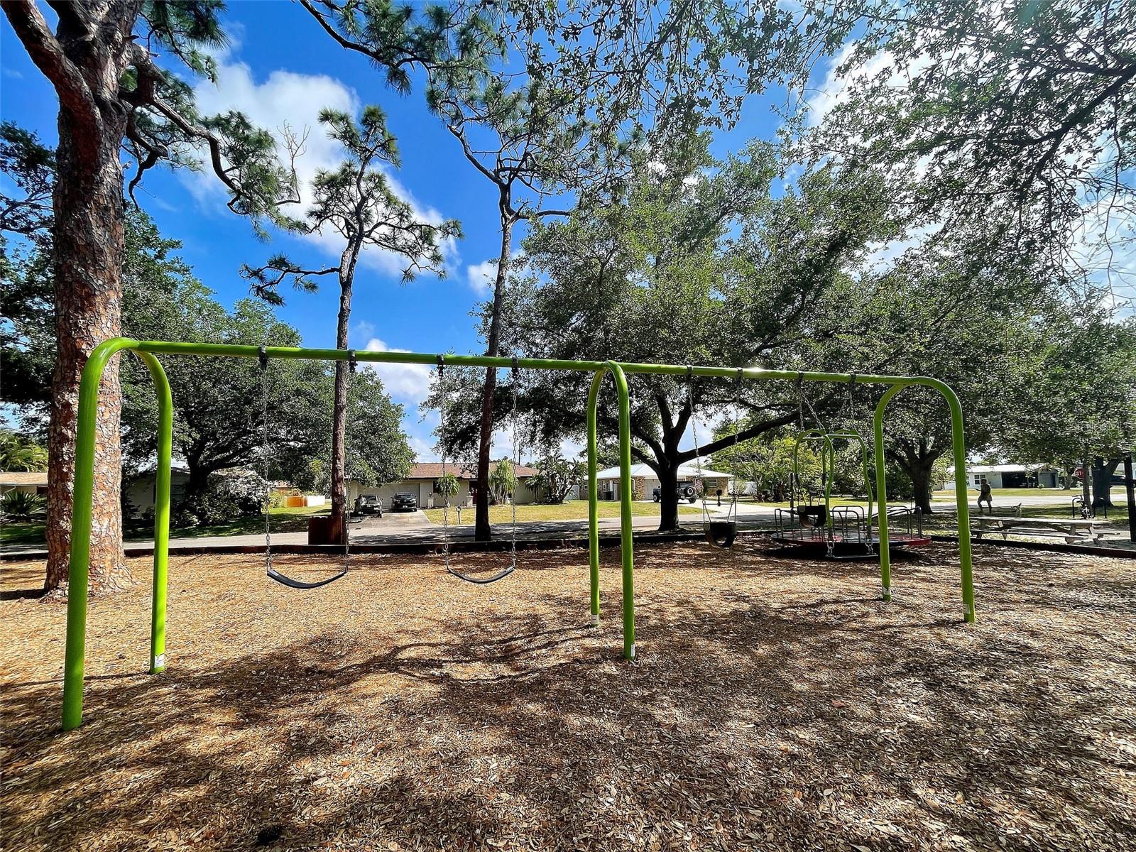 1303 E GATE DR, VENICE, FL, 34285