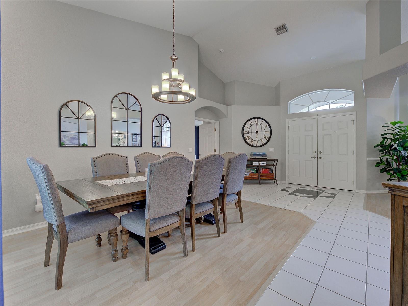 1303 E GATE DR, VENICE, FL, 34285