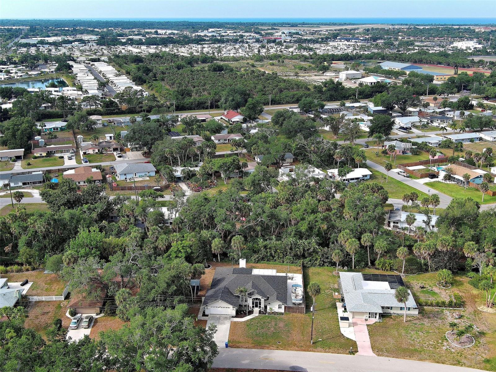 1303 E GATE DR, VENICE, FL, 34285