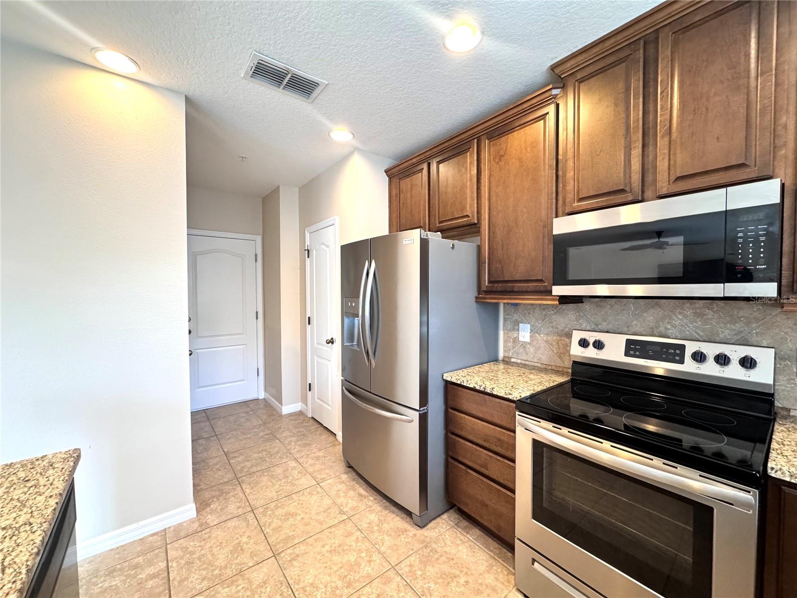 2168 LEATHER FERN DR, OCOEE, FL, 34761