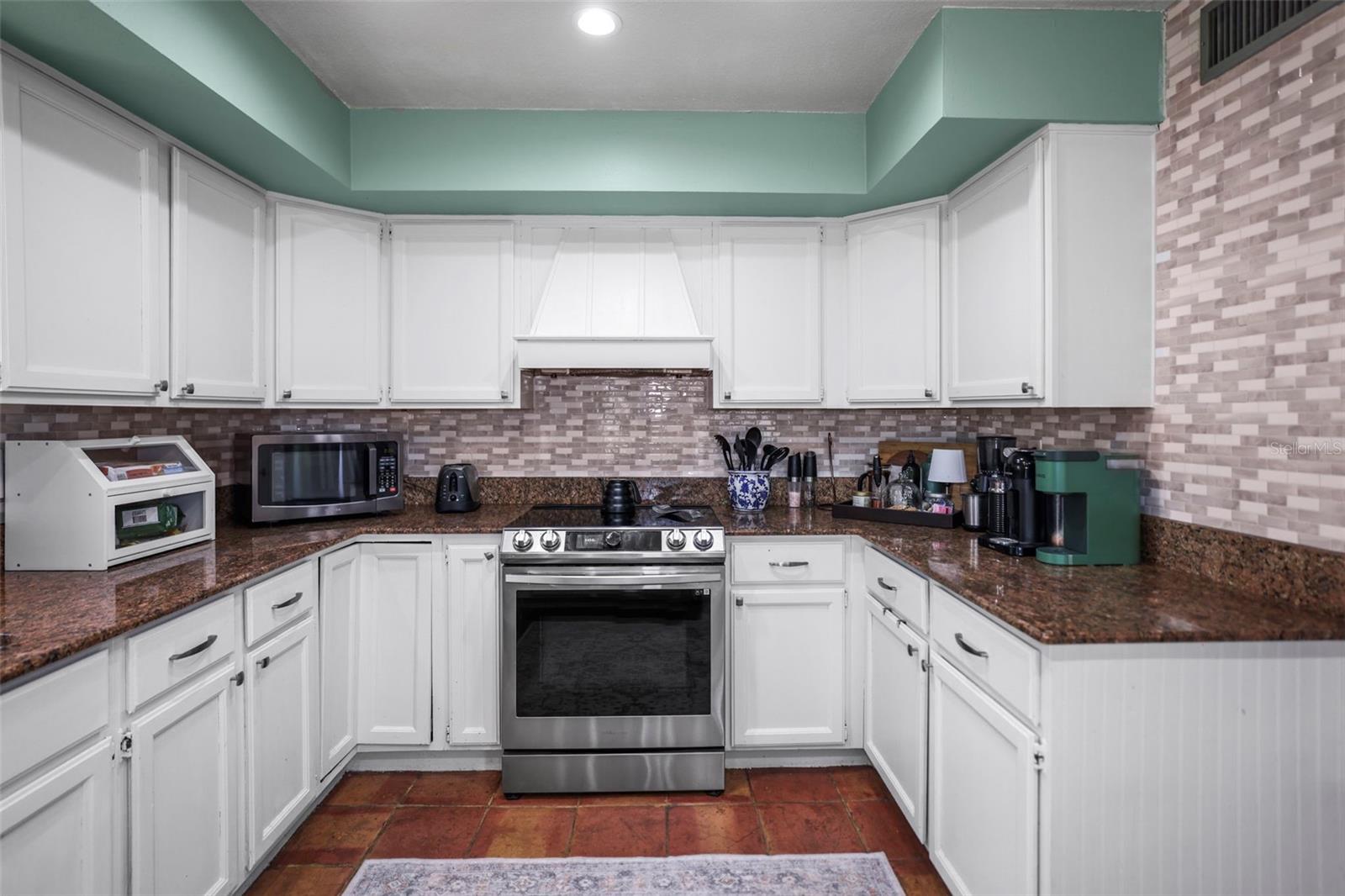 4966 ROBIN TRL, PALM HARBOR, FL, 34683