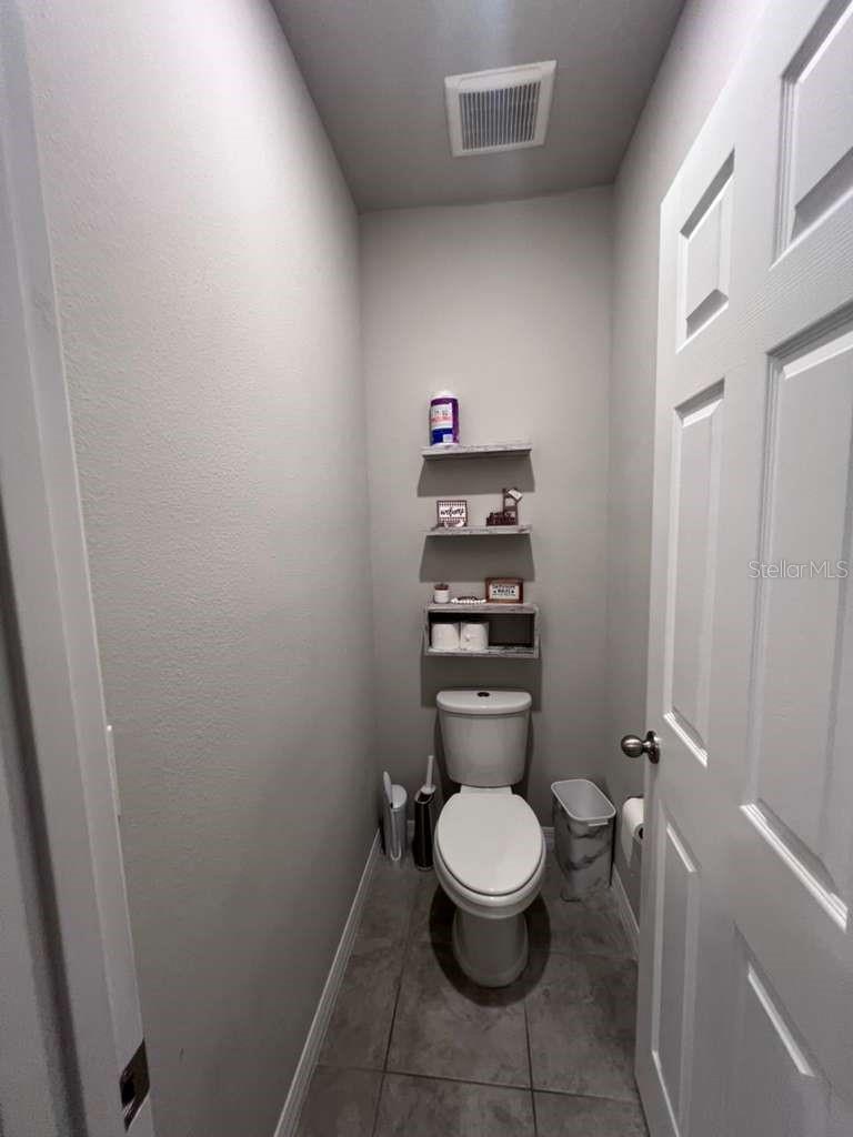 560 JERRY LN, HAINES CITY, FL, 33844