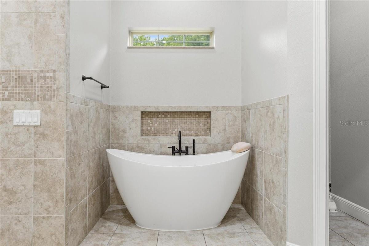 7369 NW 187TH TER, ALACHUA, FL, 32615