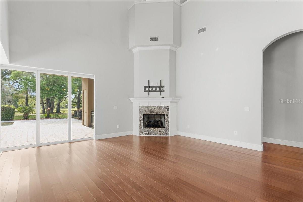 7369 NW 187TH TER, ALACHUA, FL, 32615