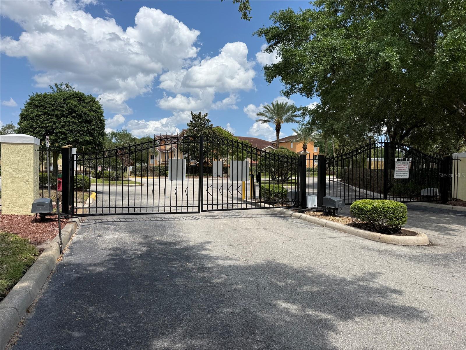 12102 POPPY FIELD LN #111, ORLANDO, FL, 32837