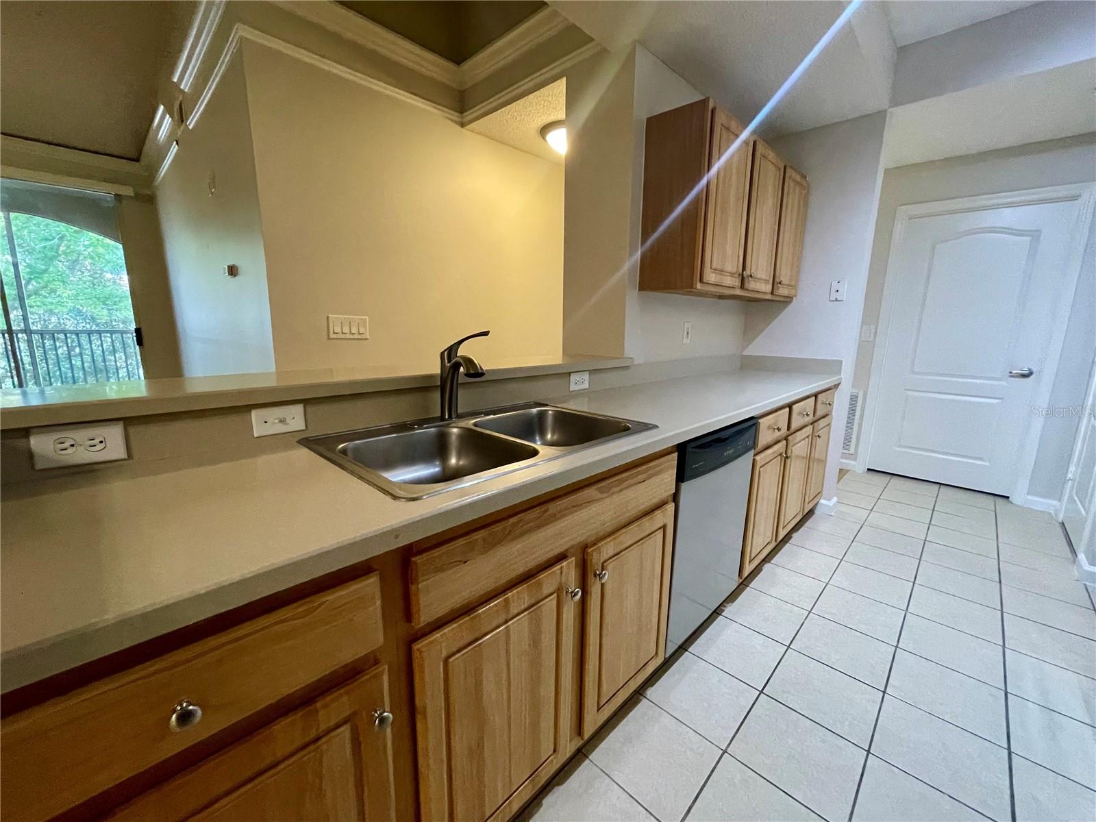 12102 POPPY FIELD LN #111, ORLANDO, FL, 32837