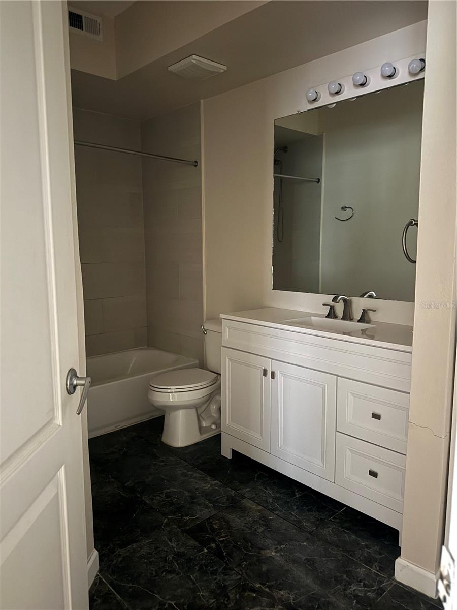 12102 POPPY FIELD LN #111, ORLANDO, FL, 32837