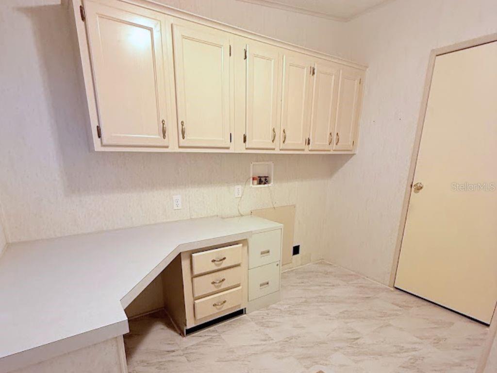 220 ELLSWORTH DR, KISSIMMEE, FL, 34758