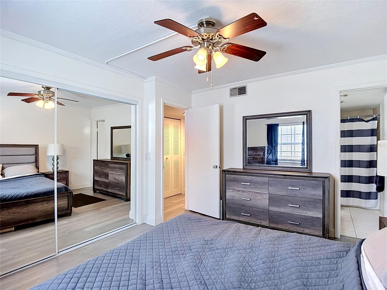 4611 W NORTH B ST #240, TAMPA, FL, 33609