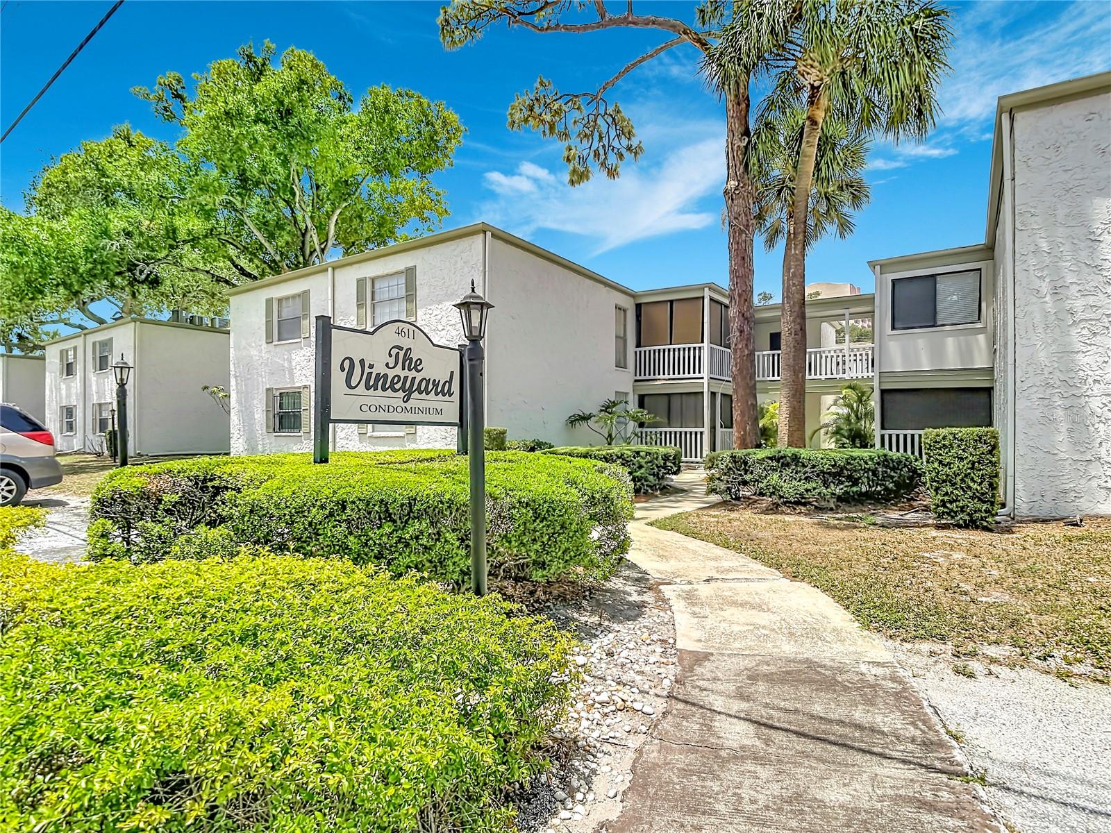4611 W NORTH B ST #240, TAMPA, FL, 33609