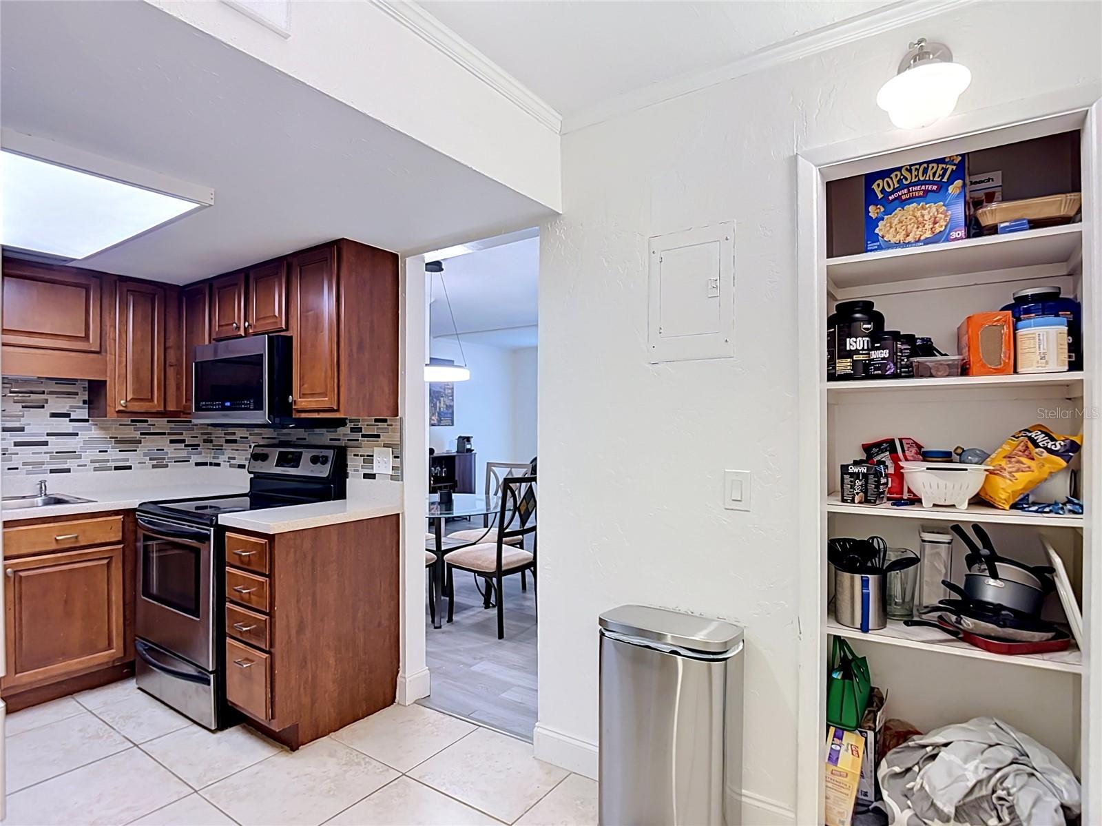 4611 W NORTH B ST #240, TAMPA, FL, 33609