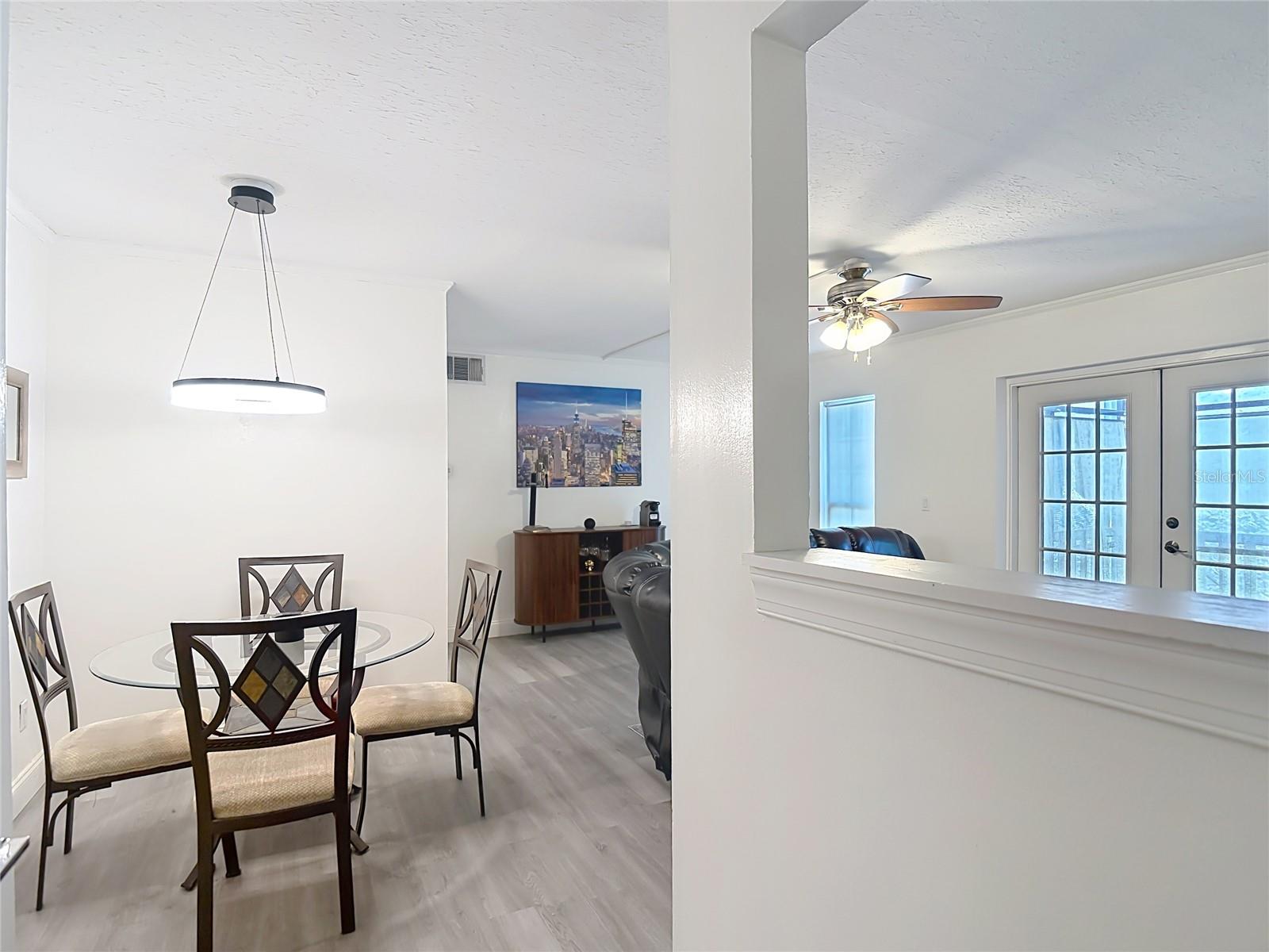 4611 W NORTH B ST #240, TAMPA, FL, 33609