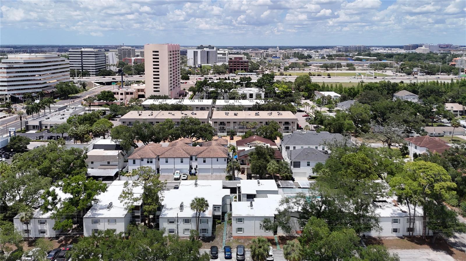 4611 W NORTH B ST #240, TAMPA, FL, 33609