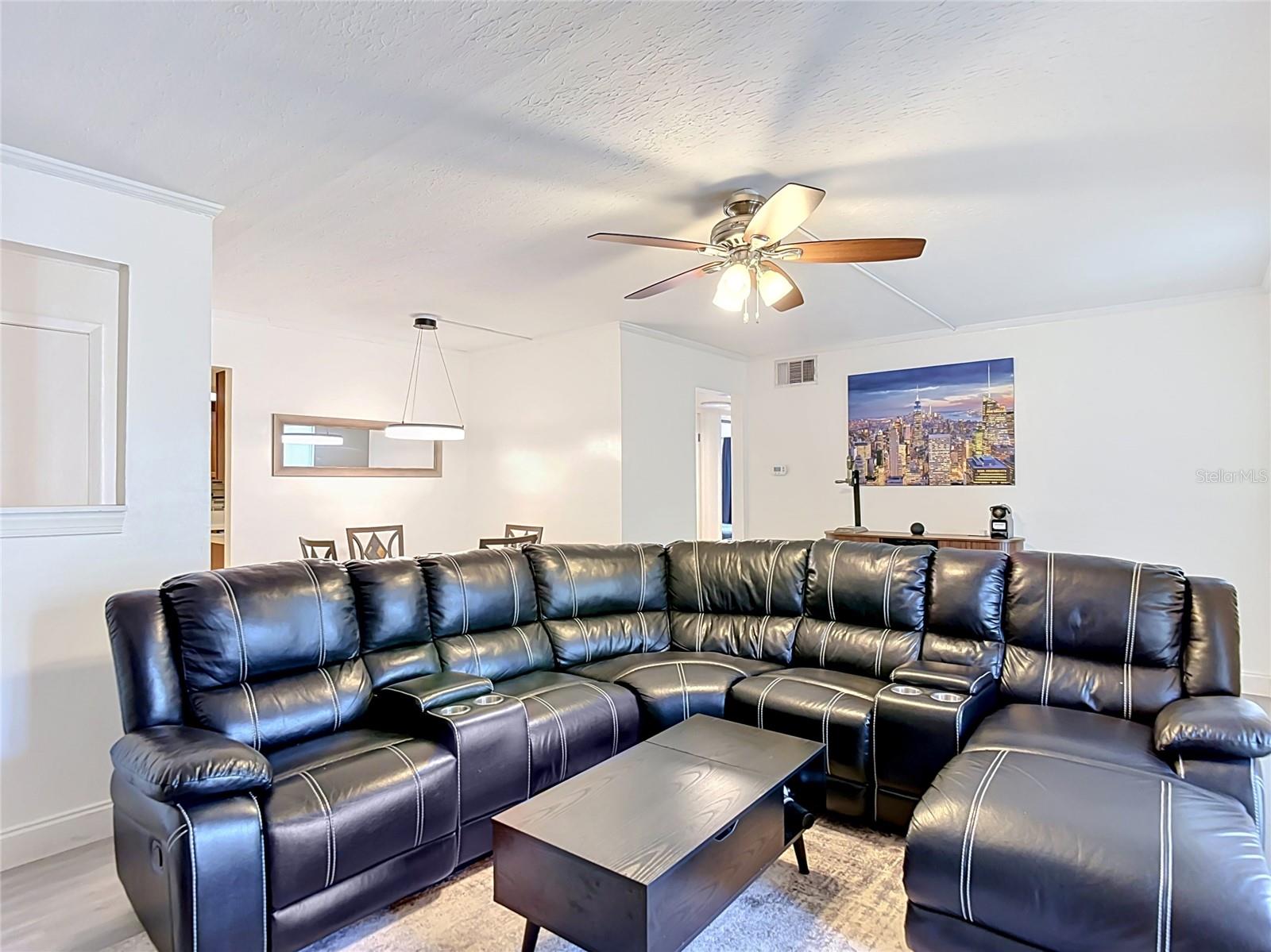 4611 W NORTH B ST #240, TAMPA, FL, 33609