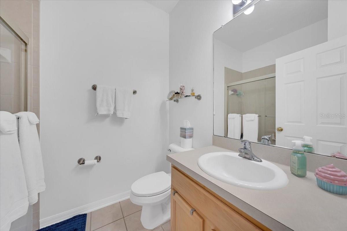 9512 WEST PARK VILLAGE DR #107, TAMPA, FL, 33626