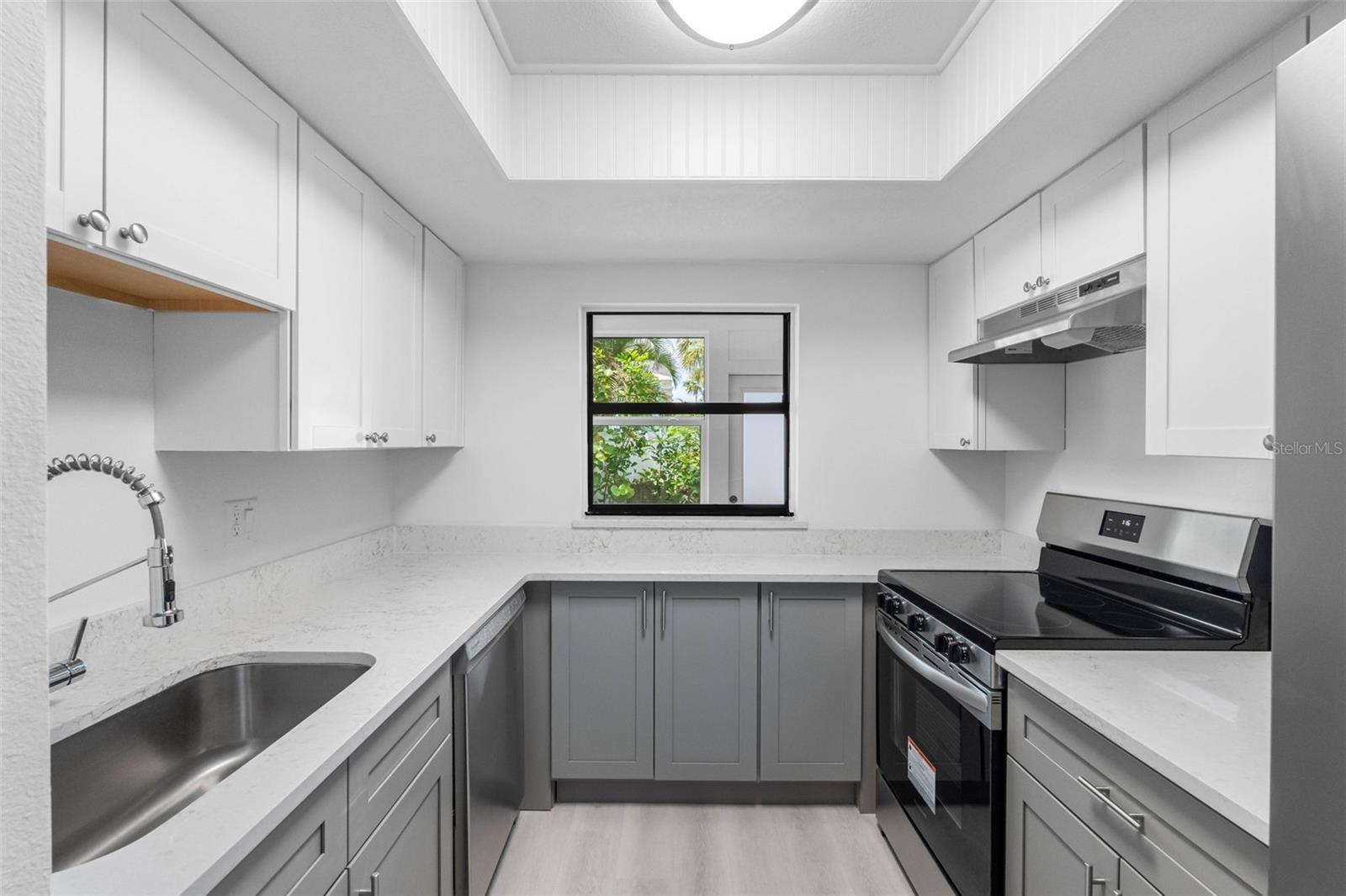 WINDRUSH COVE PH 1 CONDO, INDIAN ROCKS BEACH, FL, 33785