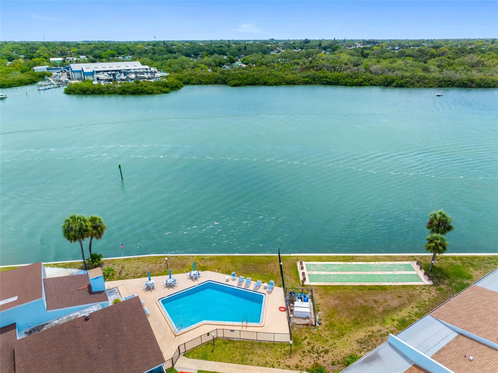 WINDRUSH COVE PH 1 CONDO, INDIAN ROCKS BEACH, FL, 33785