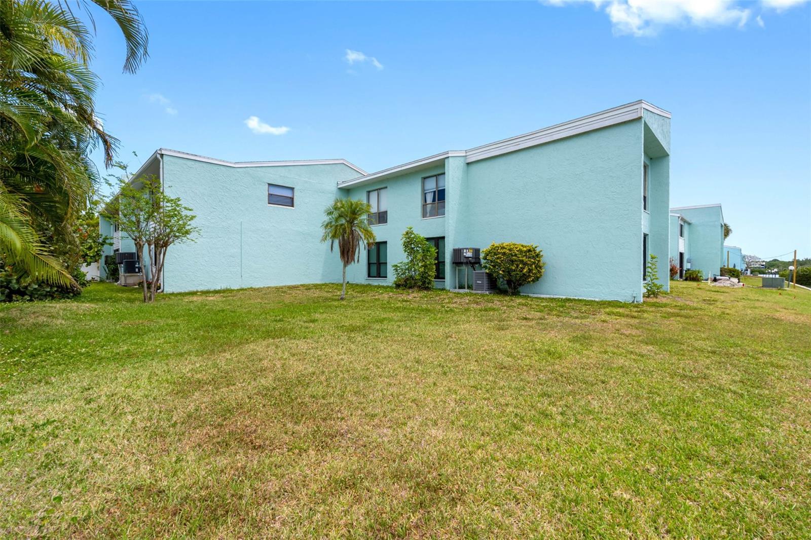 WINDRUSH COVE PH 1 CONDO, INDIAN ROCKS BEACH, FL, 33785