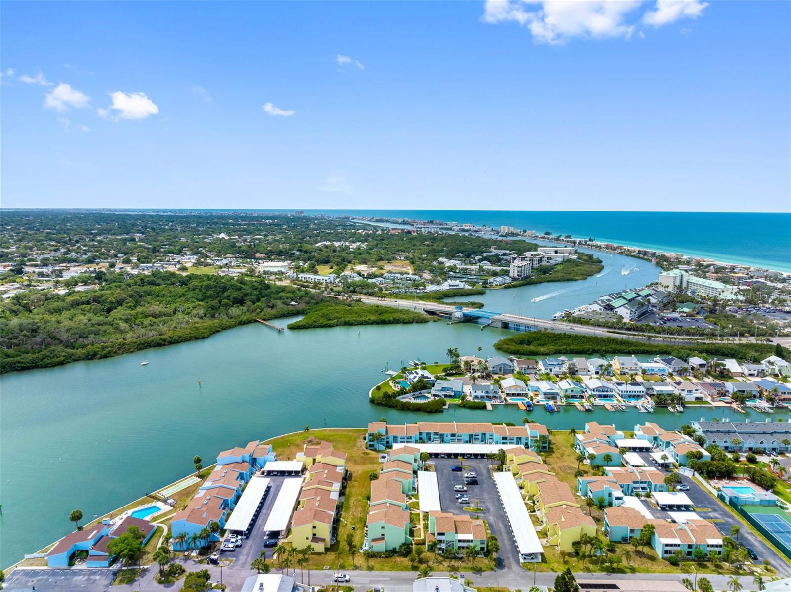 WINDRUSH COVE PH 1 CONDO, INDIAN ROCKS BEACH, FL, 33785