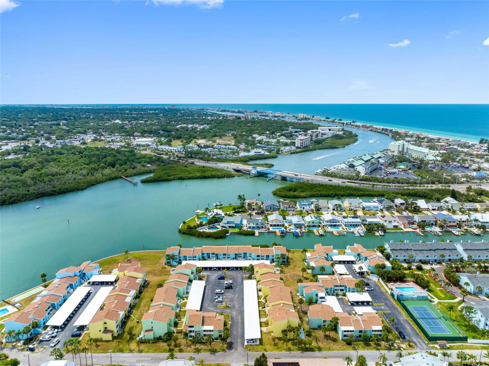 WINDRUSH COVE PH 1 CONDO, INDIAN ROCKS BEACH, FL, 33785