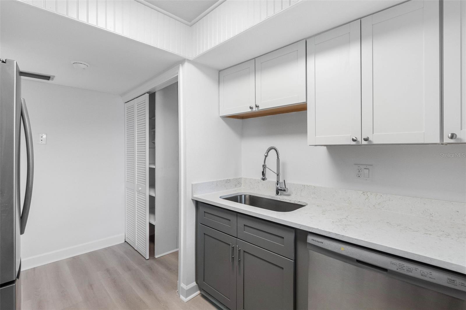 WINDRUSH COVE PH 1 CONDO, INDIAN ROCKS BEACH, FL, 33785