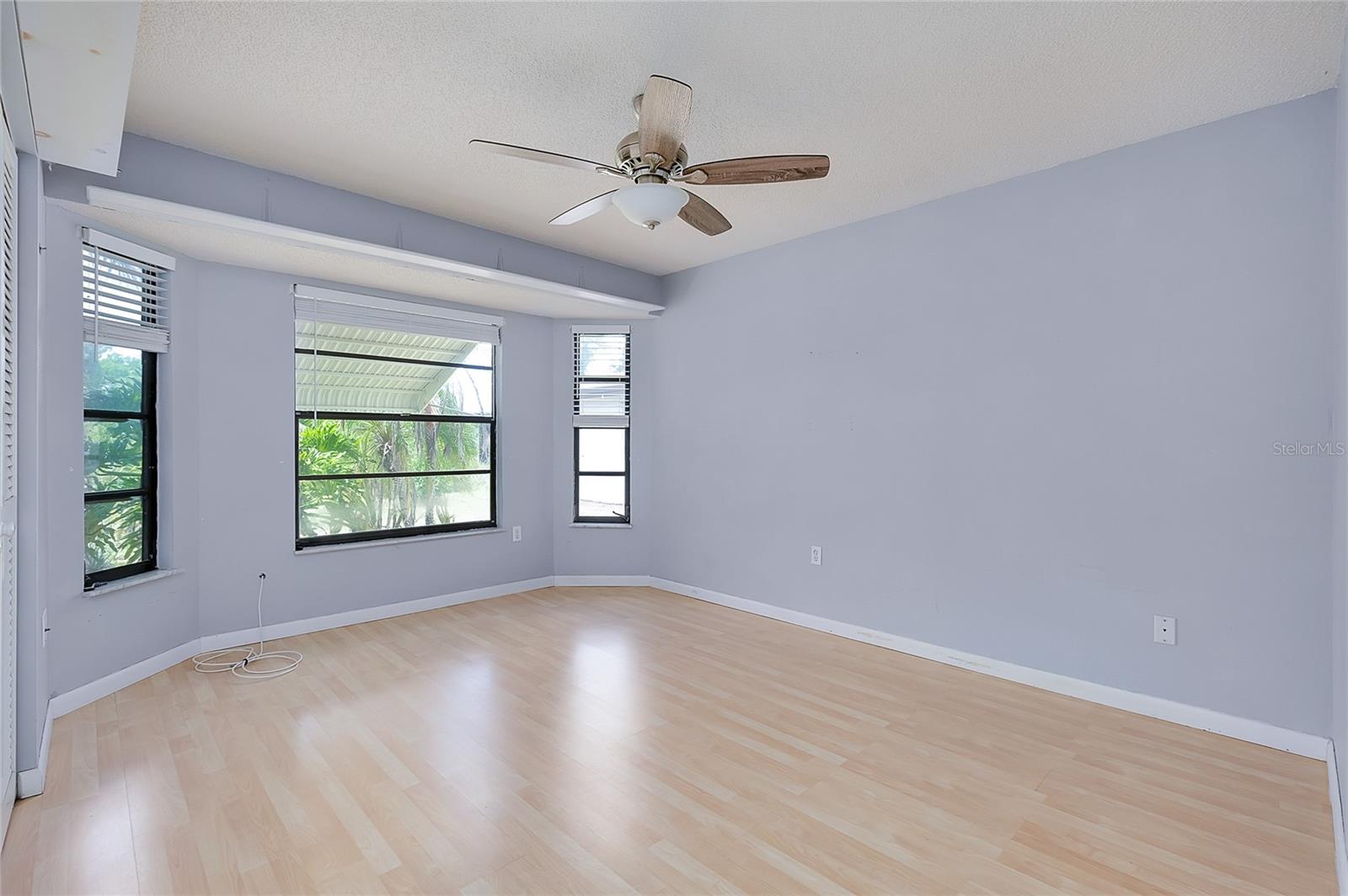 3213 PELLAM BLVD, PORT CHARLOTTE, FL, 33948